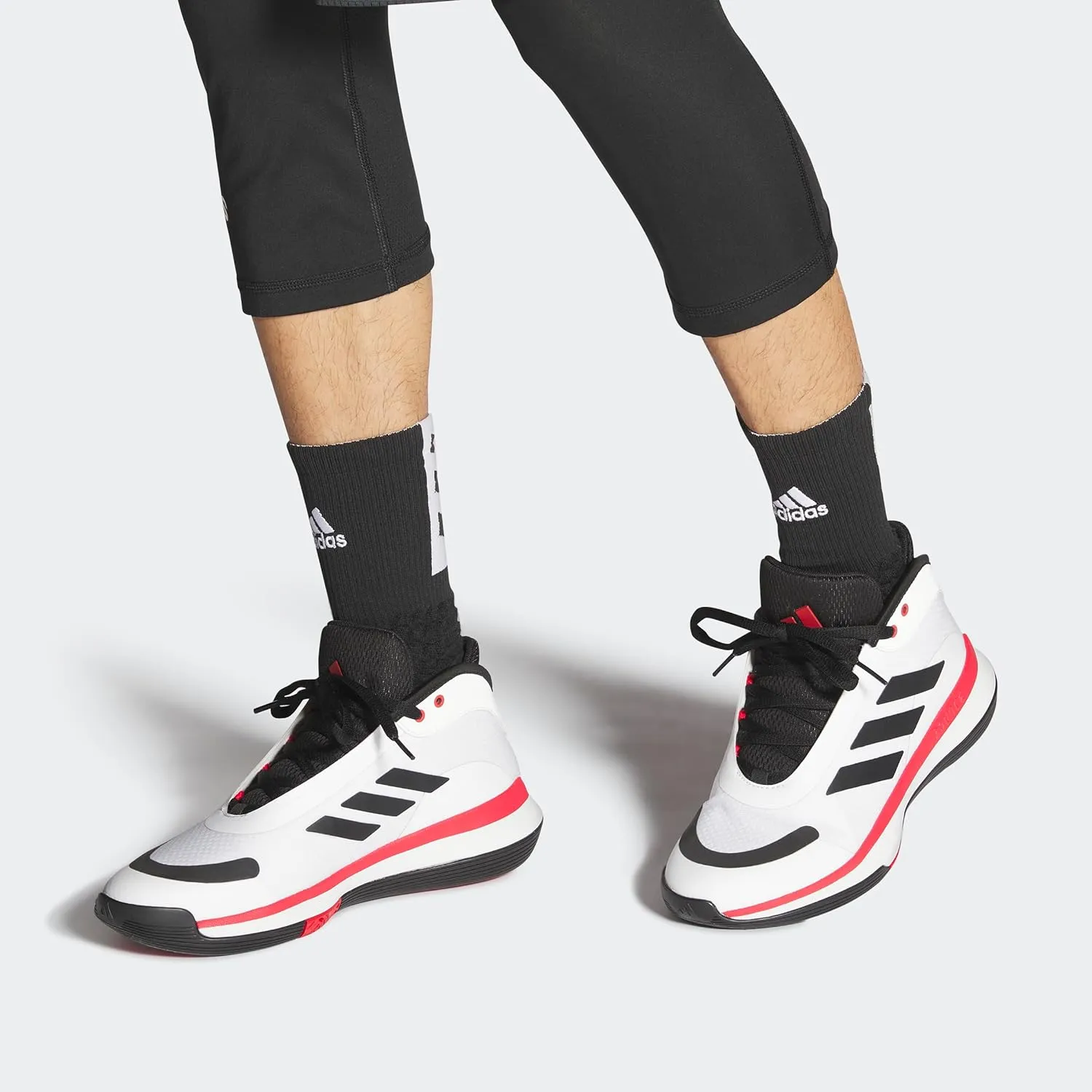 adidas Originals Unisex-Adult Bounce Legends Sneaker