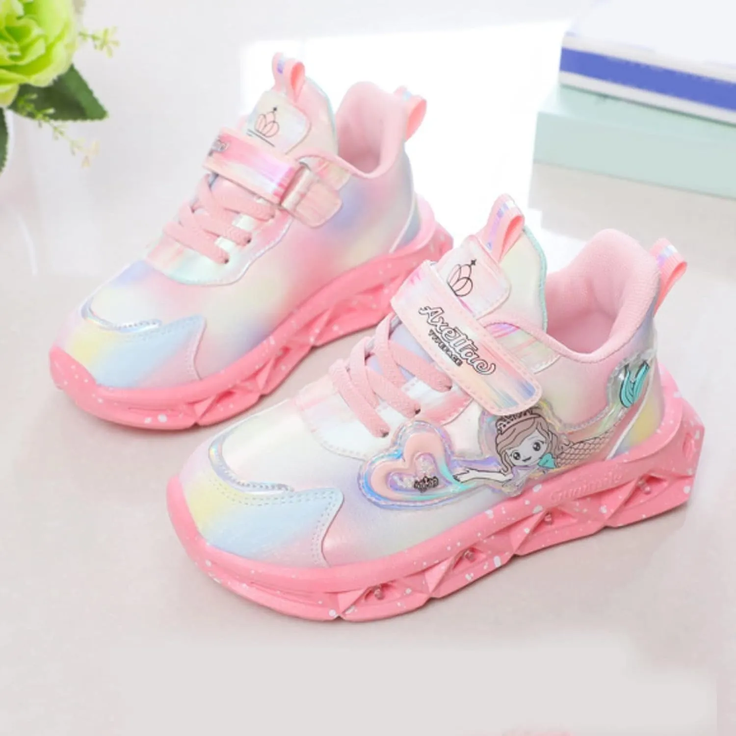 Children Sports Shoes With Lights Breathable Princess Lightweight Casual Lighting Kids Up Rain Boots for Toddler