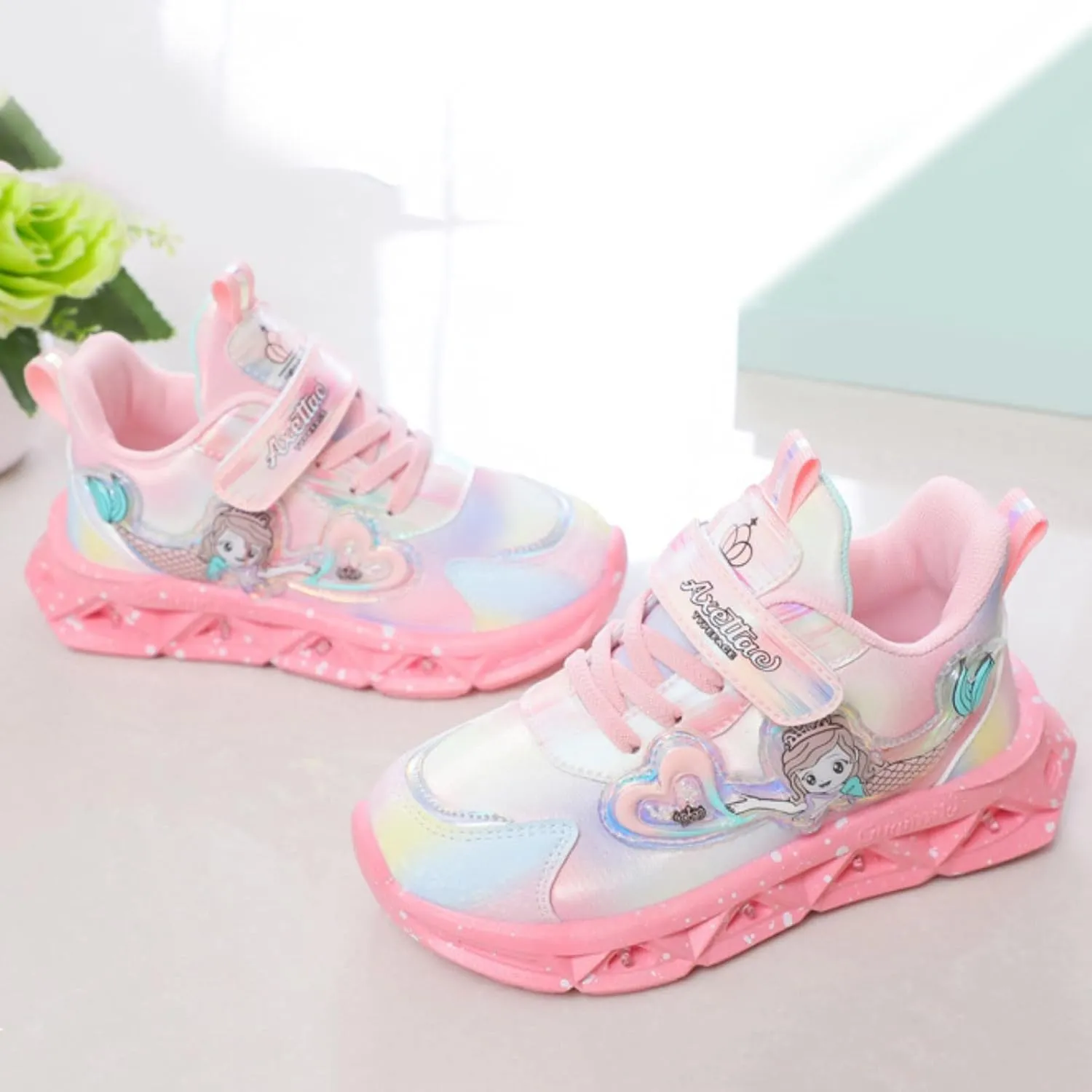 Children Sports Shoes With Lights Breathable Princess Lightweight Casual Lighting Kids Up Rain Boots for Toddler