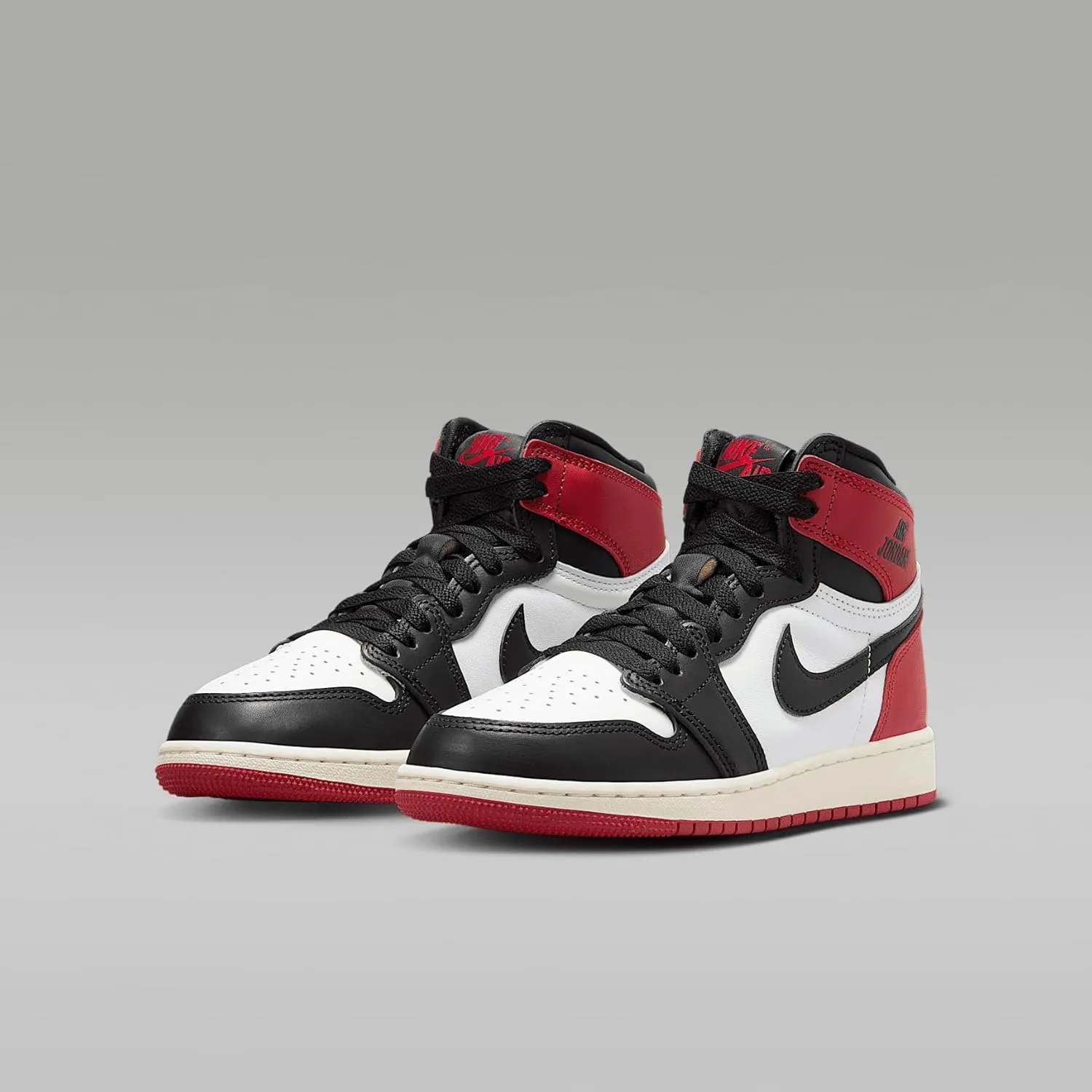 Jordan Big Kid's 1 Retro High OG 'Black Toe Reimagined' (FD1437 106)
