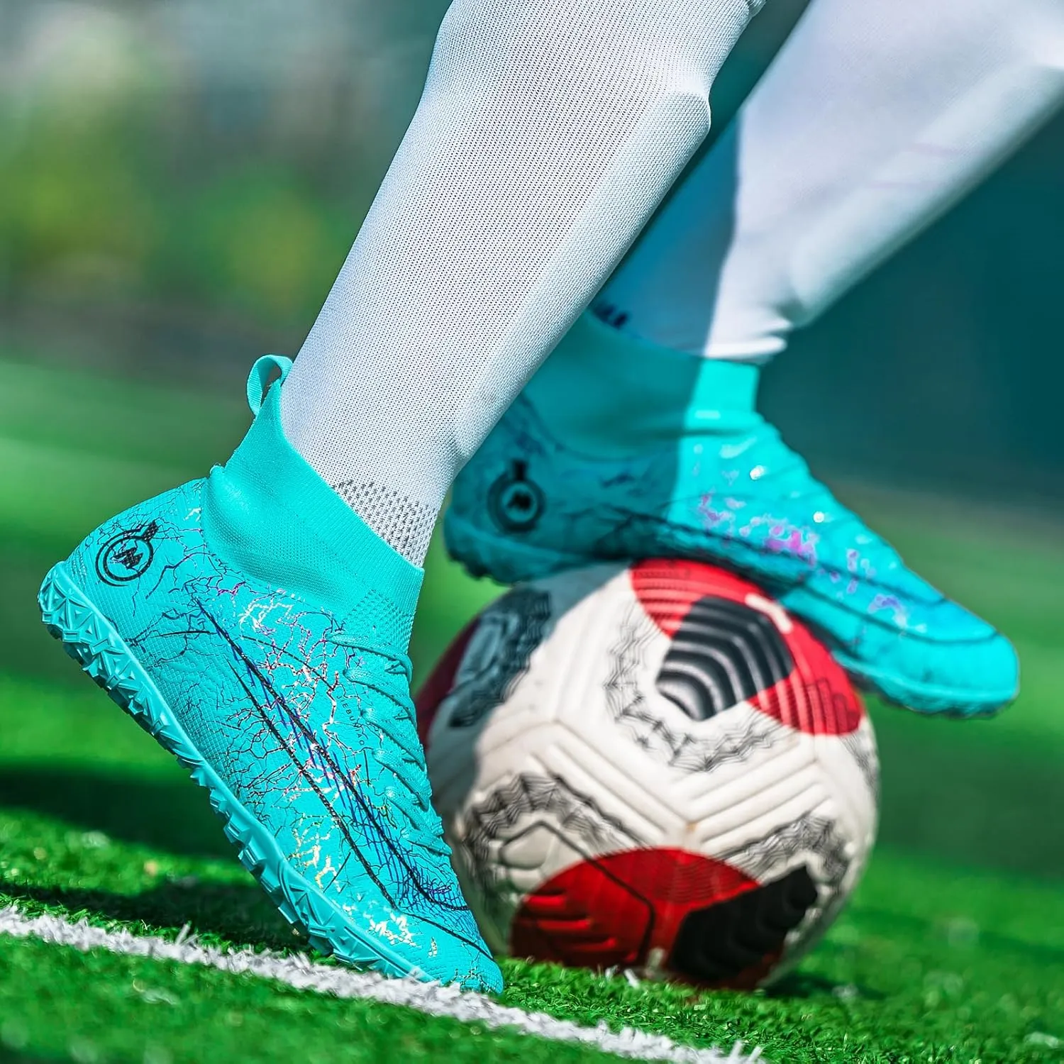 Kids Soccer Shoes Indoor Futsal Turf Youth Soccer Cleats Boys TF High-Top Football Boots for Training Outdoor Indoor