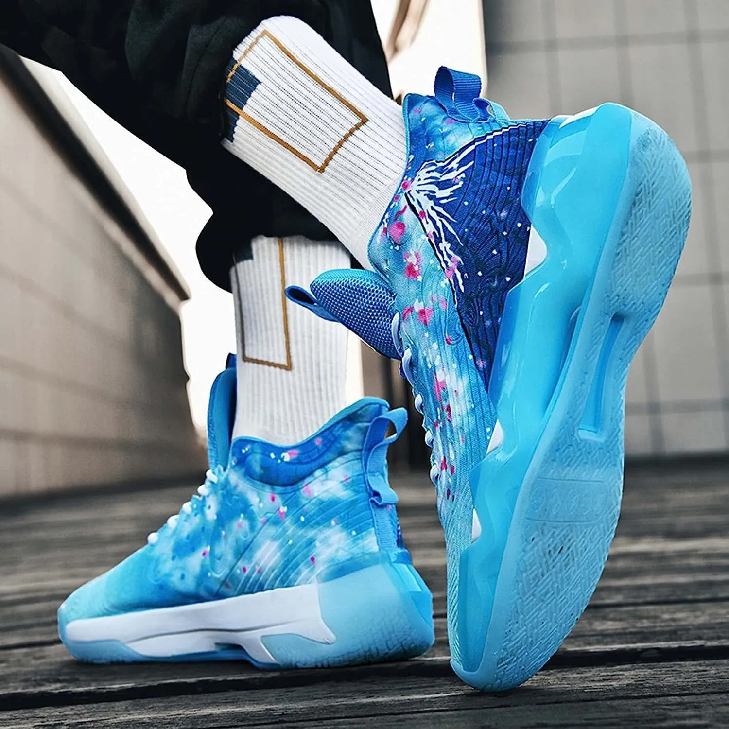 Men's Neutral Fluorescent Basketball Shoes Women's Shoes Super Light Sneakers high top Graffiti Style Combat Shoes