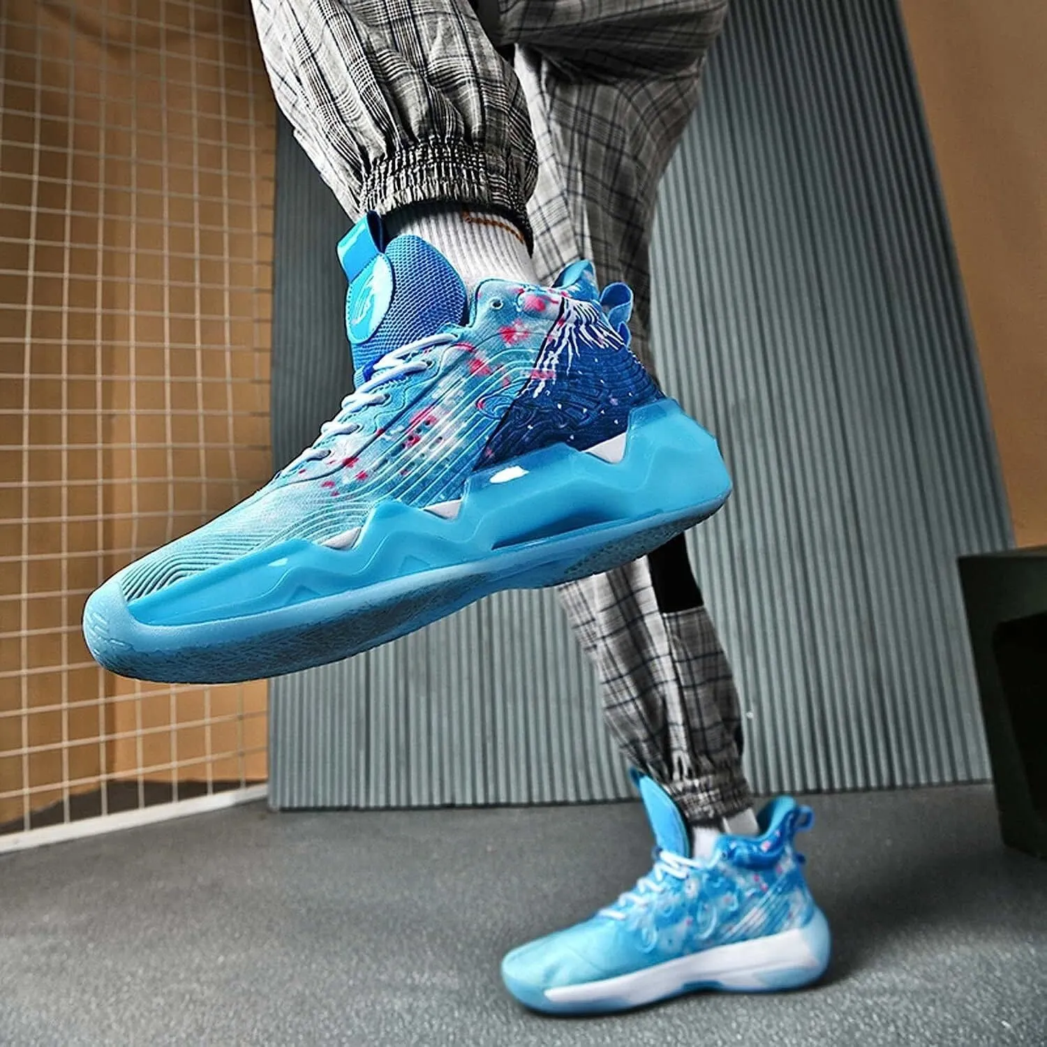 Men's Neutral Fluorescent Basketball Shoes Women's Shoes Super Light Sneakers high top Graffiti Style Combat Shoes