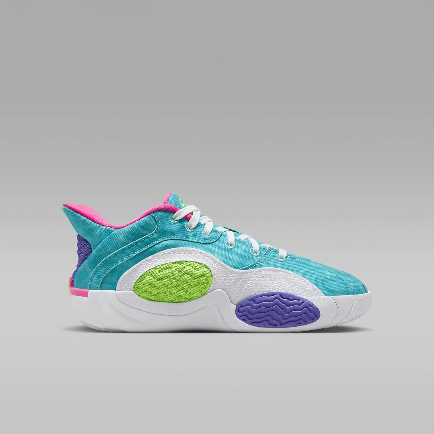 Nike Tatum 2 Big Kids' Basketball Shoes (HJ7382-303, Hyper Jade/White/Hyper Pink/Green Strike)
