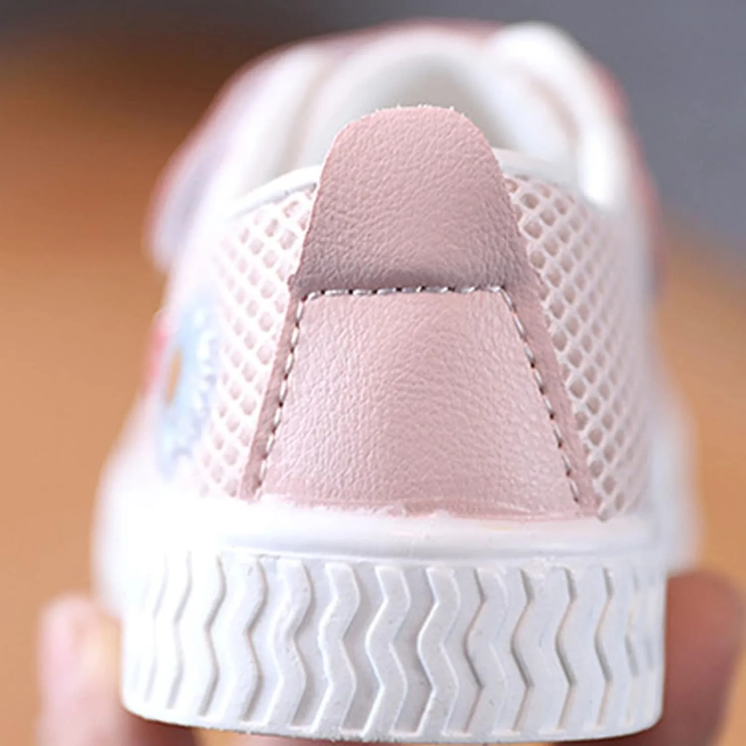 Sneakers for Girls Outdoor Lightweight Tennis Running Kids Walking Breathable Non-Slip Soft Sole Casual Shoes