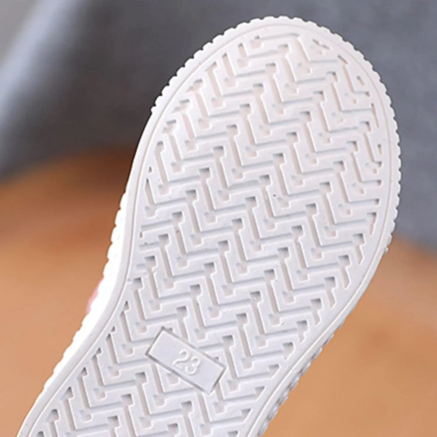 Sneakers for Girls Outdoor Lightweight Tennis Running Kids Walking Breathable Non-Slip Soft Sole Casual Shoes