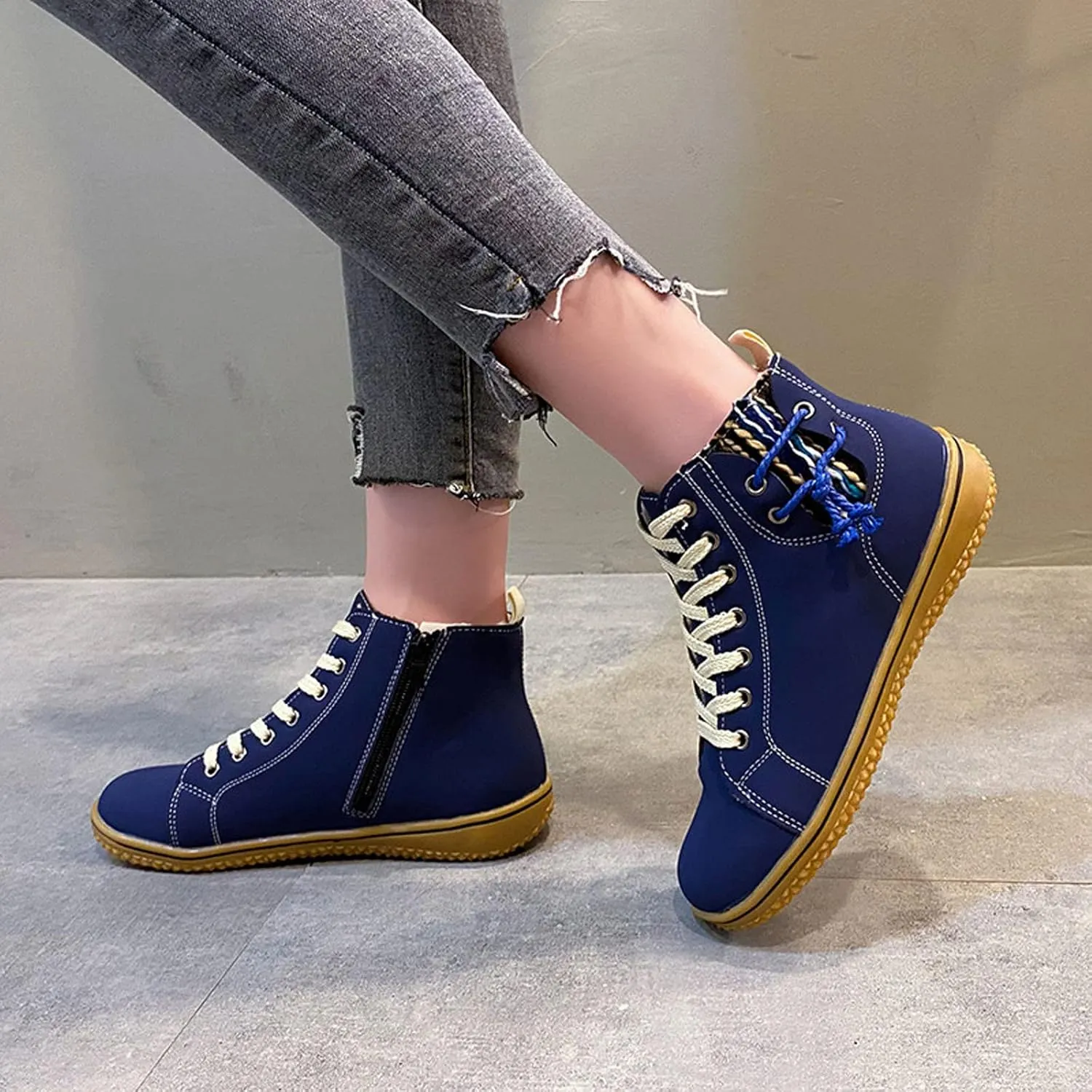 Vintage High Top Sneakers for Women Flat Heeled Ankle Boots Side Zipper Outdoor Lace-up Hiking Cross Country Shoes