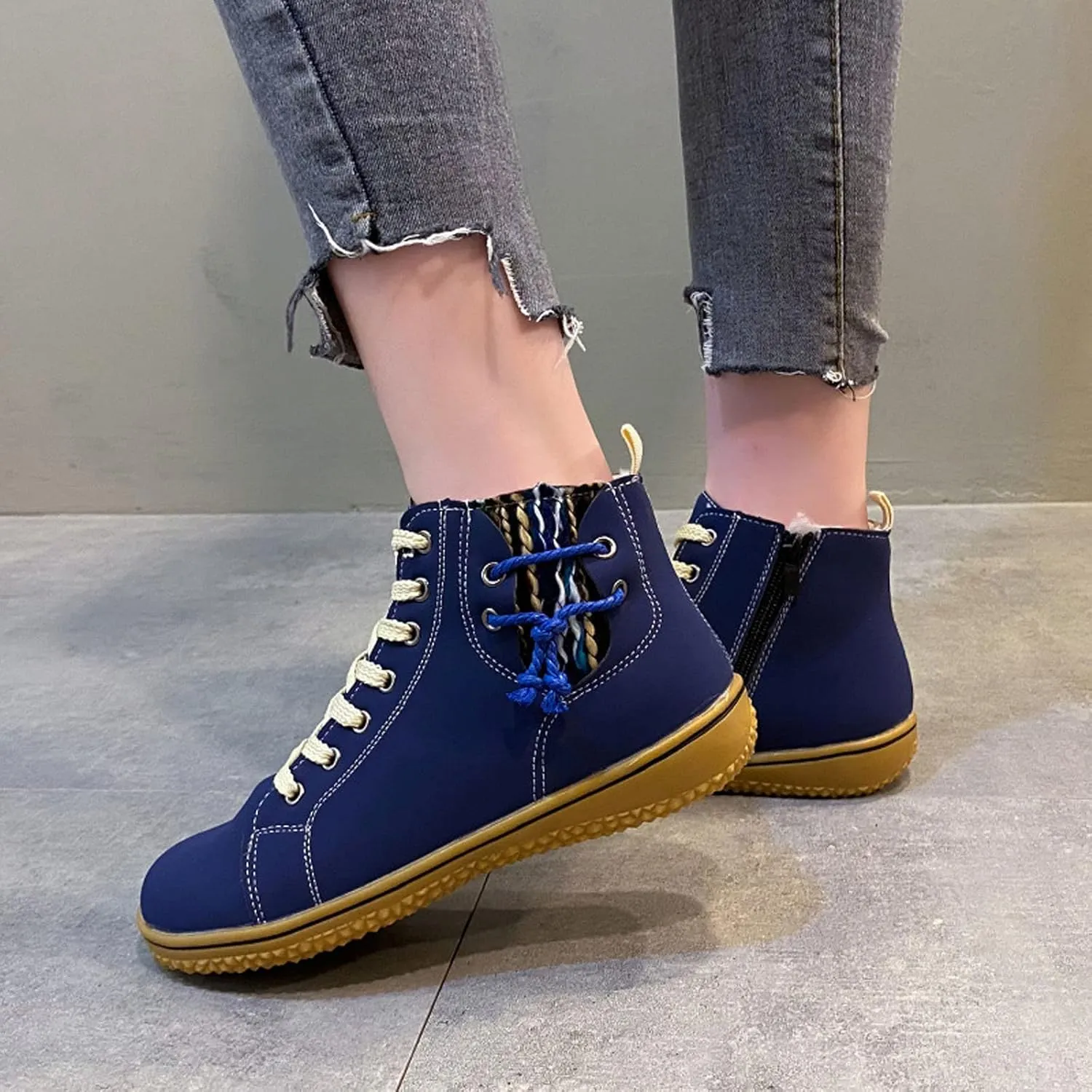 Vintage High Top Sneakers for Women Flat Heeled Ankle Boots Side Zipper Outdoor Lace-up Hiking Cross Country Shoes