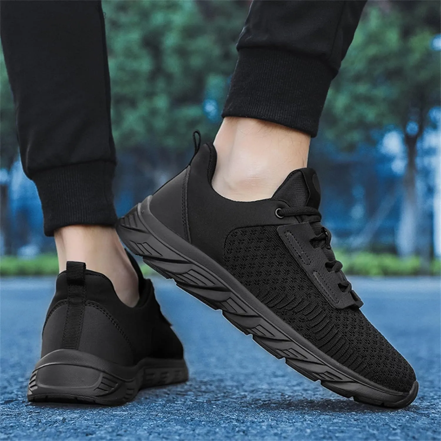 Workout Athletic Sport Shoes for Men Comfortable Breathable Lightweight Tennis Shoe Non Slip Barefoot Sneaker
